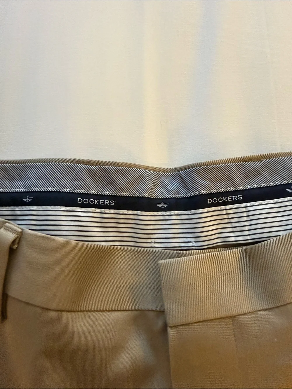 Dockers classic flat